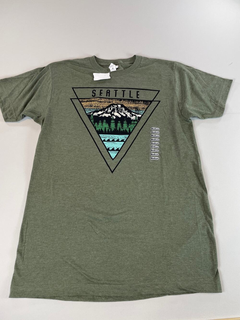 Tultex T Shirt Size M Olive Seattle Mountain Graphic Cotton Unisex NWT